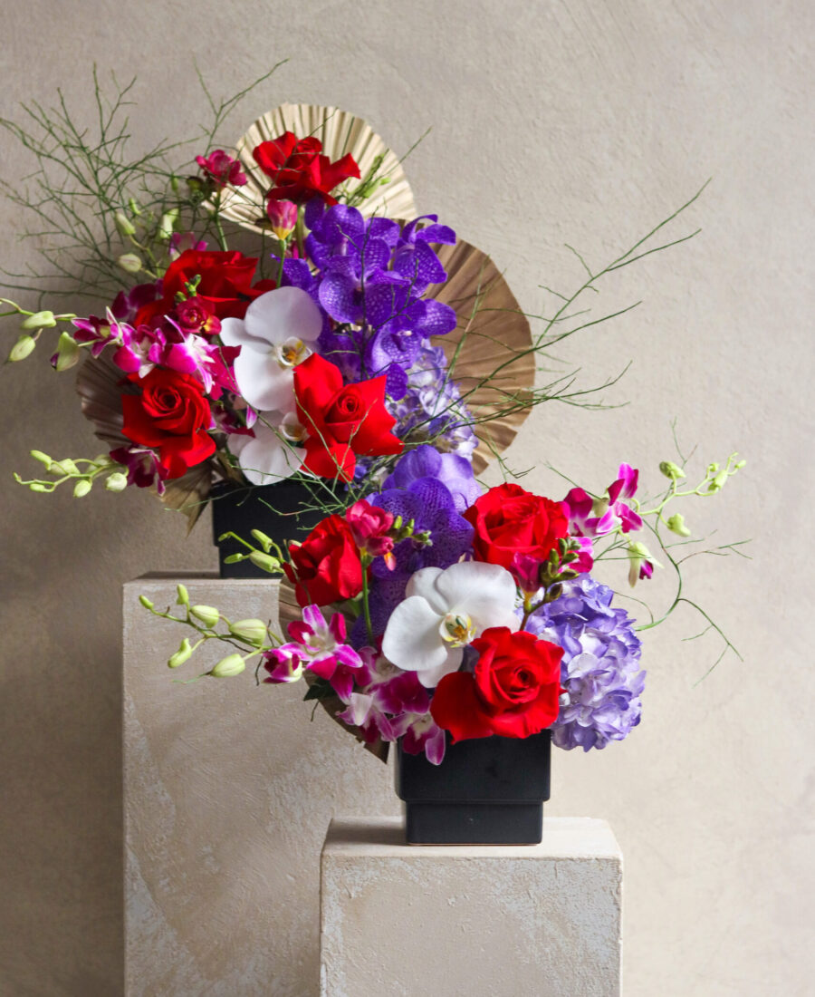 Your love is queen vase group beauty-1